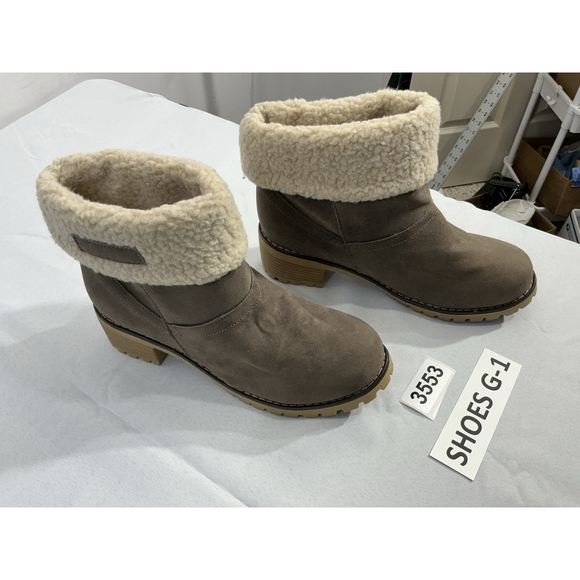 Womans Eu 41 Us 9.5 Brown Pull On Lined Chunky Heel Ankle Boots NWOT - Picture 2 of 8